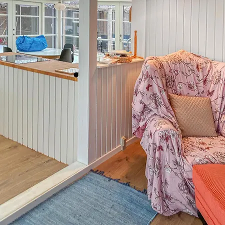 Fantastisk Hjem I Med Wifi Feriehus *